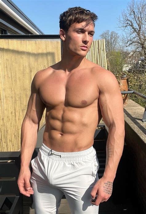 sexy guys dick|Top 25 Best & Hottest Gay Pornstars in Pictures & Videos (2024)。